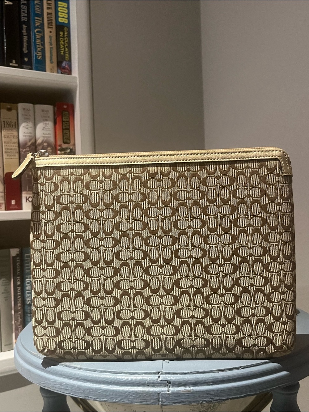 Coach Y2K iPad / Table Case in Signature Monogram Canvas | EUC | Vintage Coach